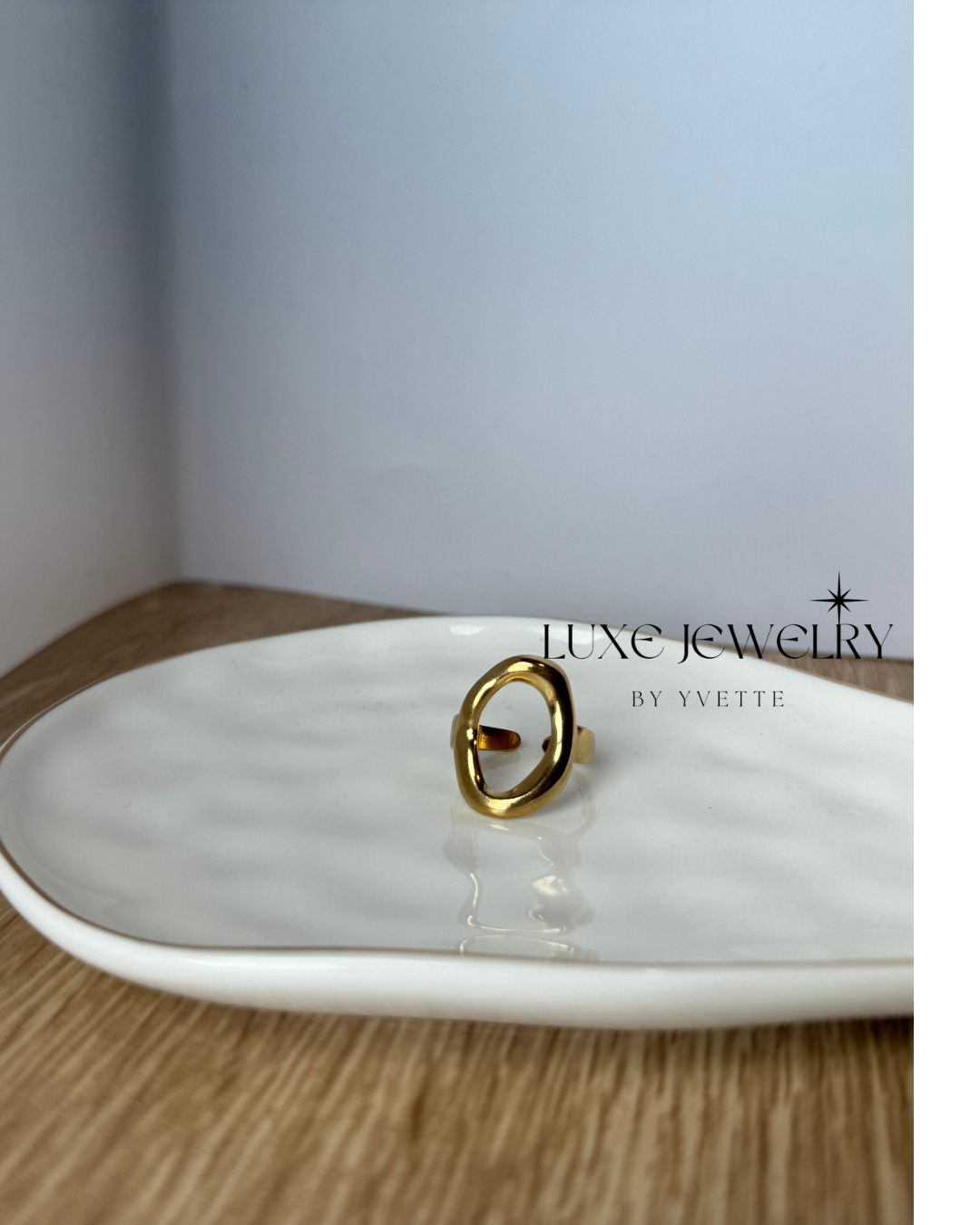 Halo Bold Ring