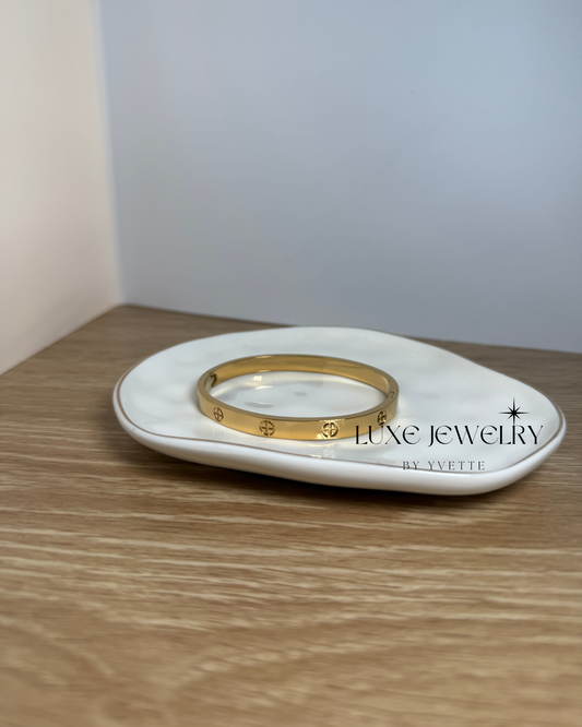 Status Bangle