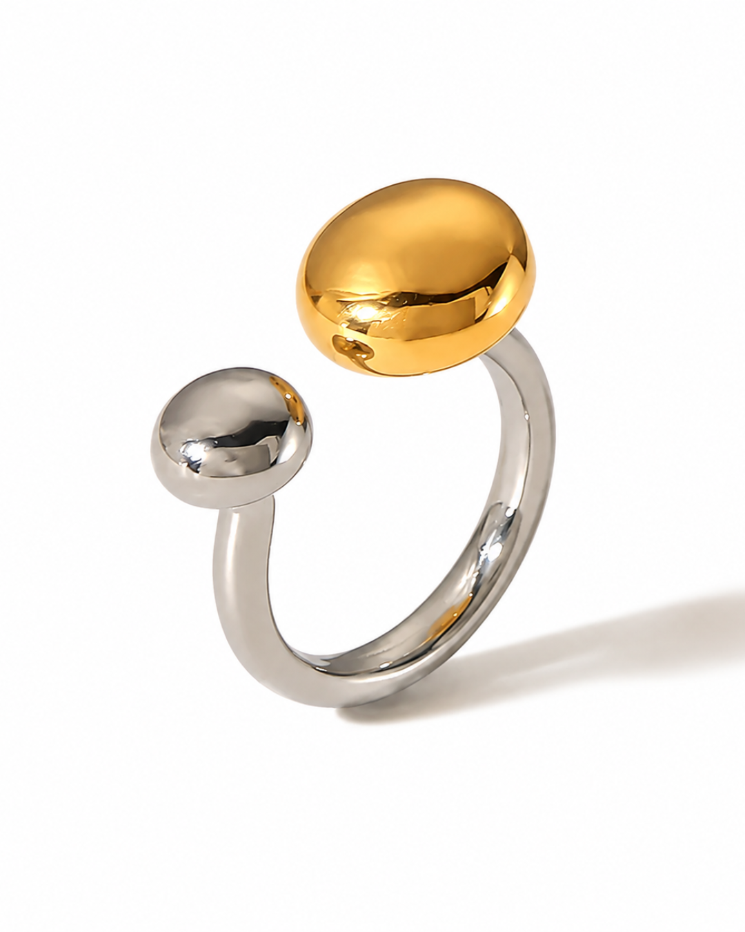 Empire Ring
